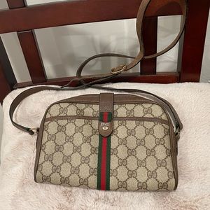 Gucci vintage crossbody